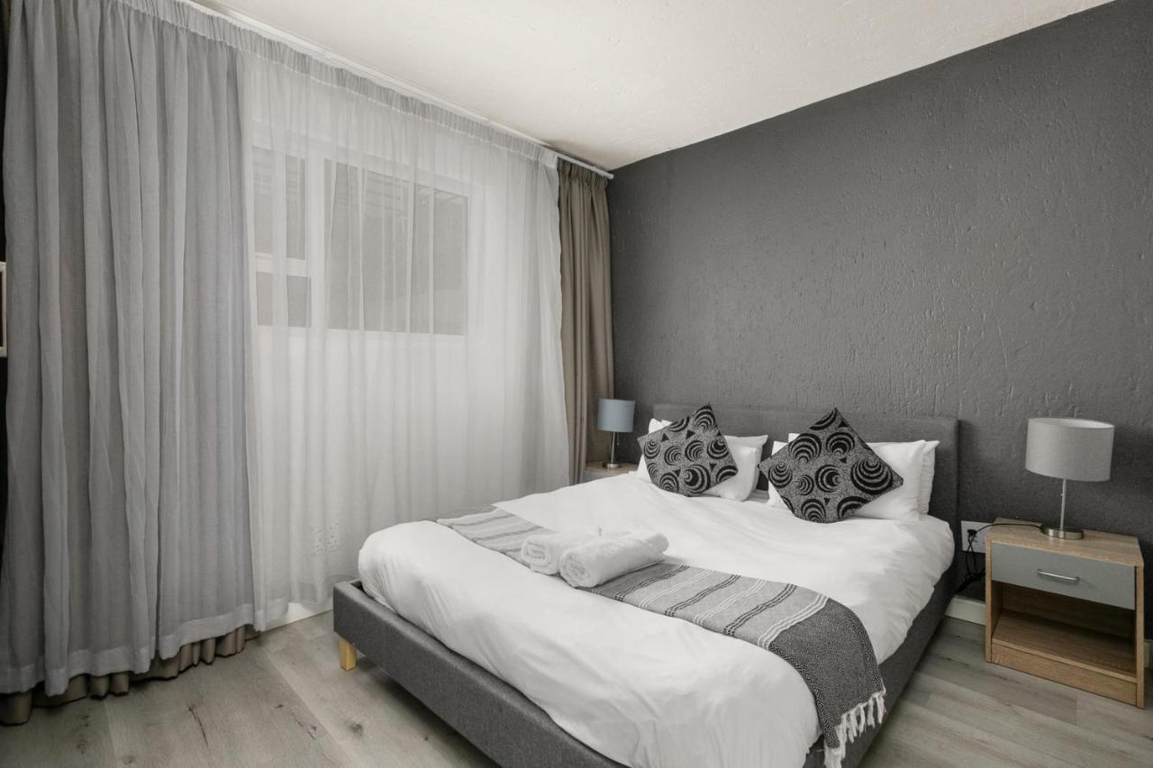 Marley On Katherine Apartment Johannesburg Bagian luar foto